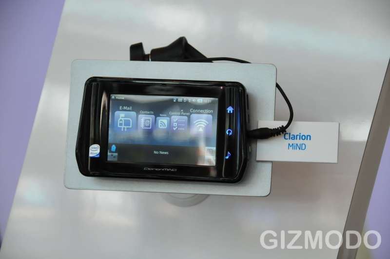 Illustration for article titled Question of the Day: Would You Ever Consider Using a Palmtop MID?